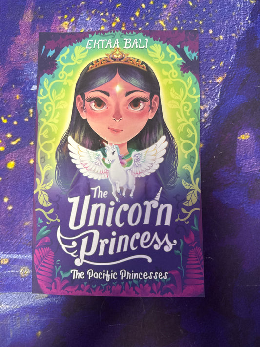 The Unicorn Princess (#1 The Pacific Princesses) PAPERBACK